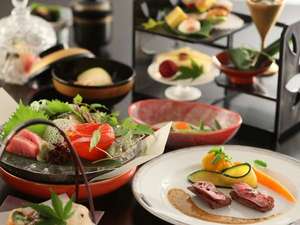 露天風呂から諏訪湖を眺む～夕食は料理長下湯瀬の旬の会席料理